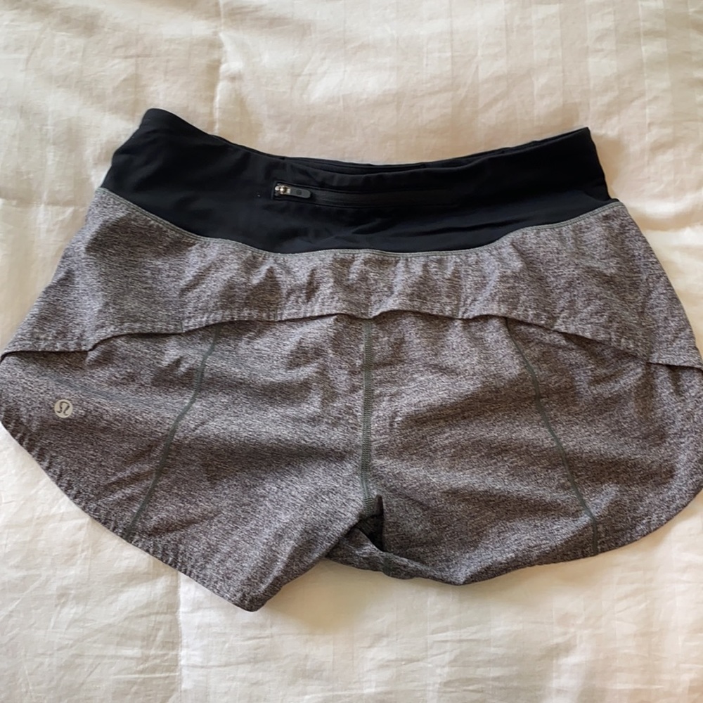 Lululemon speed short size 6 Tall